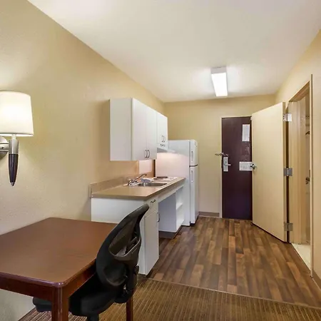 Extended Stay America Suites - Cleveland - Brooklyn Exterior photo